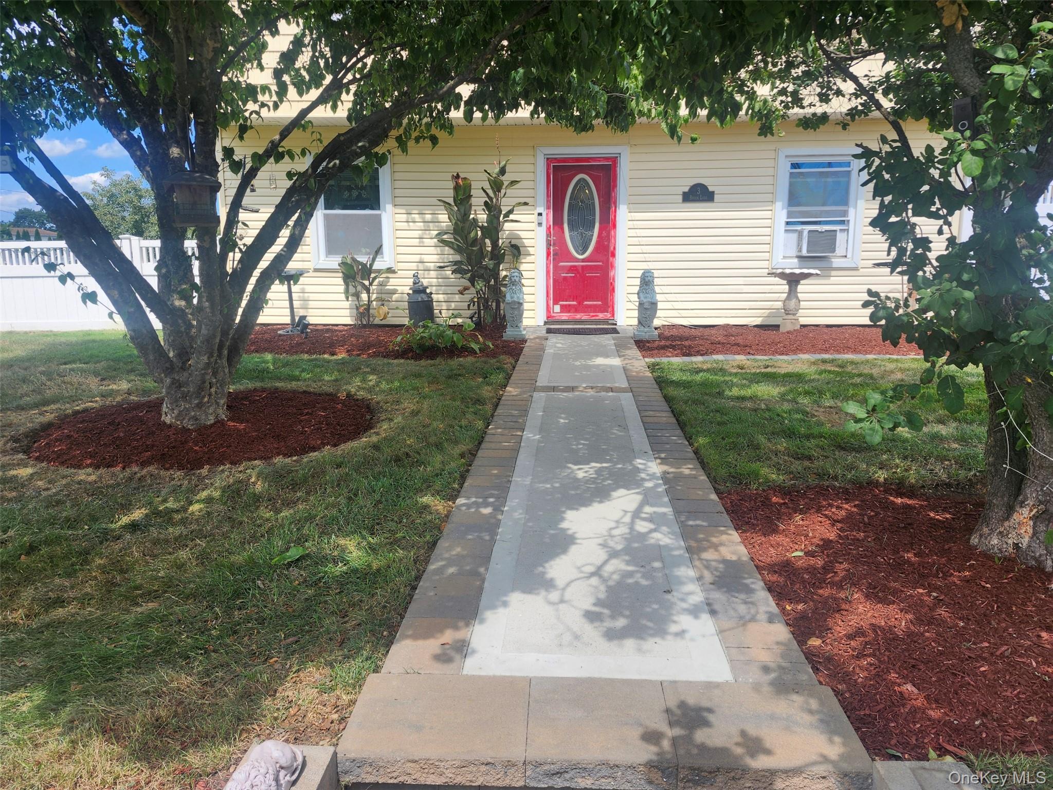 Single Family Brook Nassau County, NY 11756, MLS-899744-4