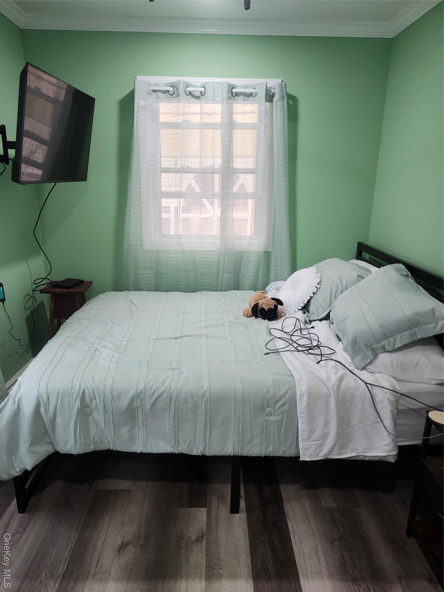 Single Family Brook Nassau County, NY 11756, MLS-899744-40