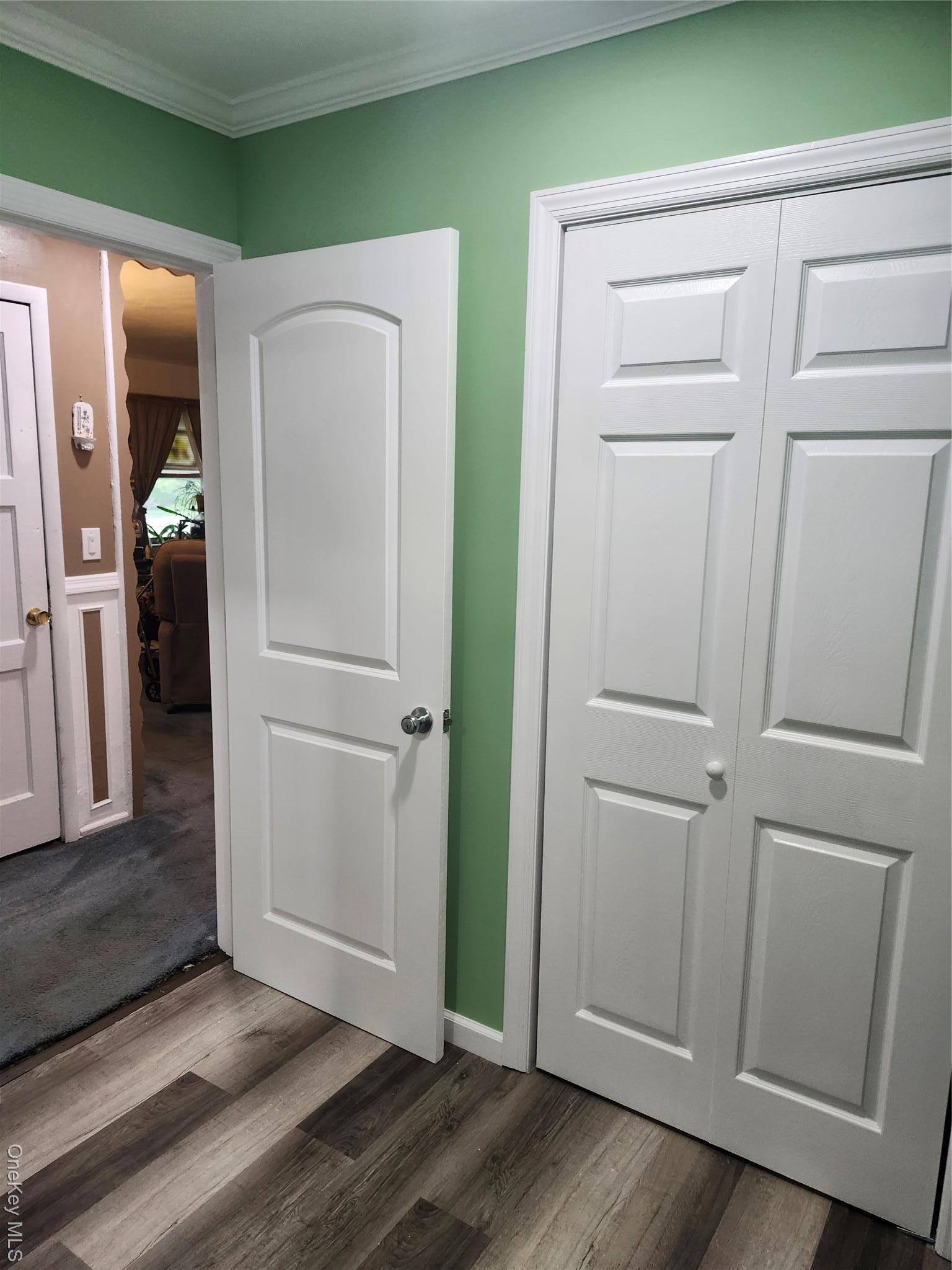 Single Family Brook Nassau County, NY 11756, MLS-899744-43