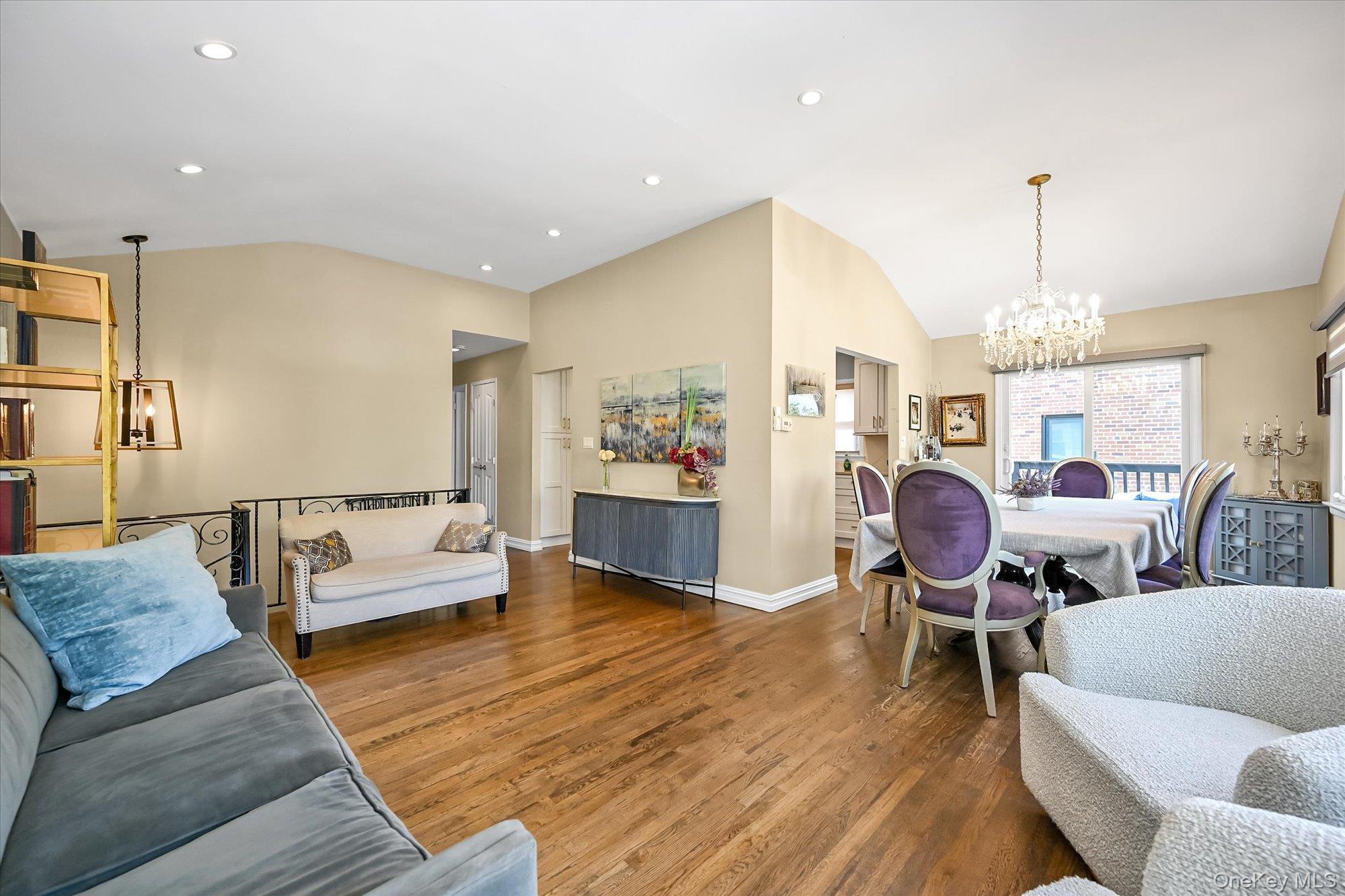 Single Family Hicksville Queens, NY 11691, MLS-899747-11