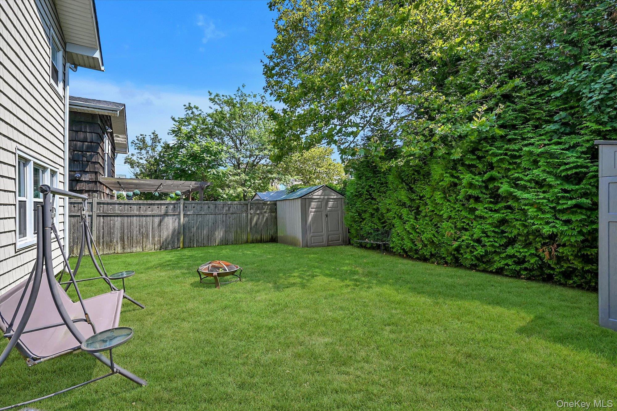 Single Family Hicksville  Queens, NY 11691, MLS-899747-22