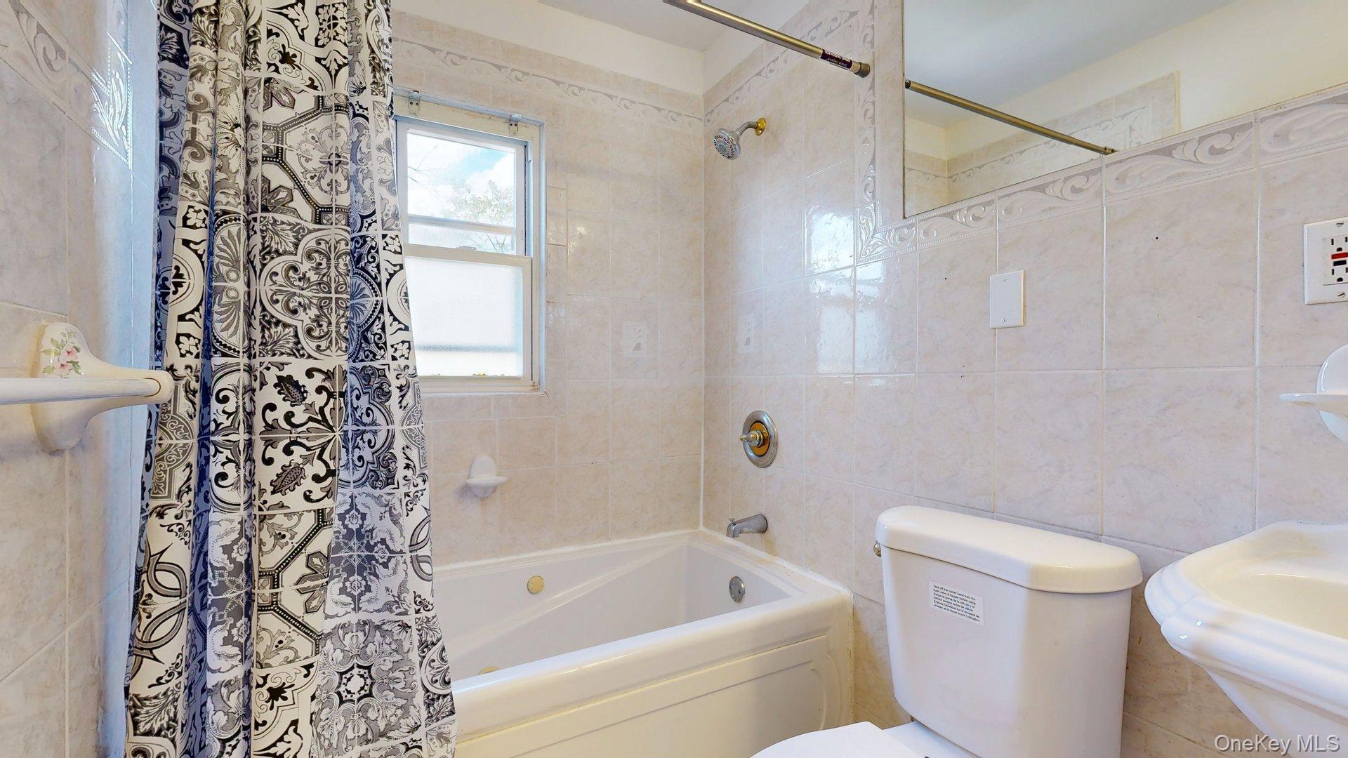 Single Family 149th  Queens, NY 11422, MLS-899756-19