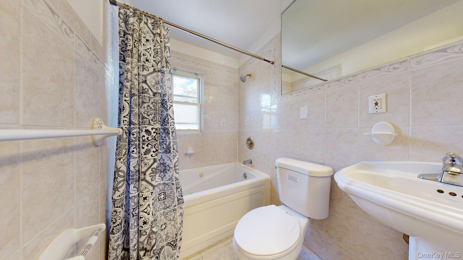Single Family 149th  Queens, NY 11422, MLS-899756-20