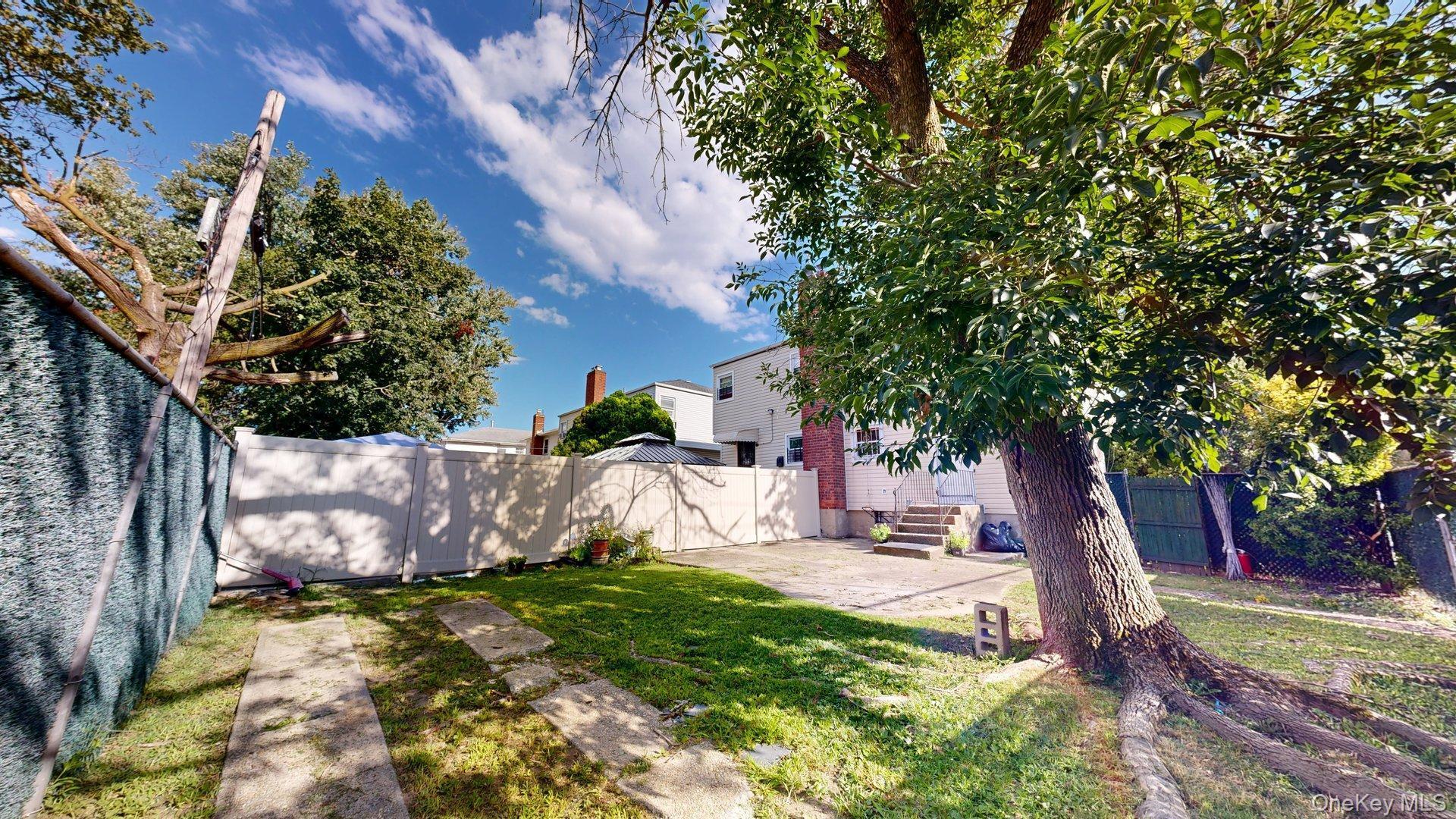 Single Family 149th  Queens, NY 11422, MLS-899756-33