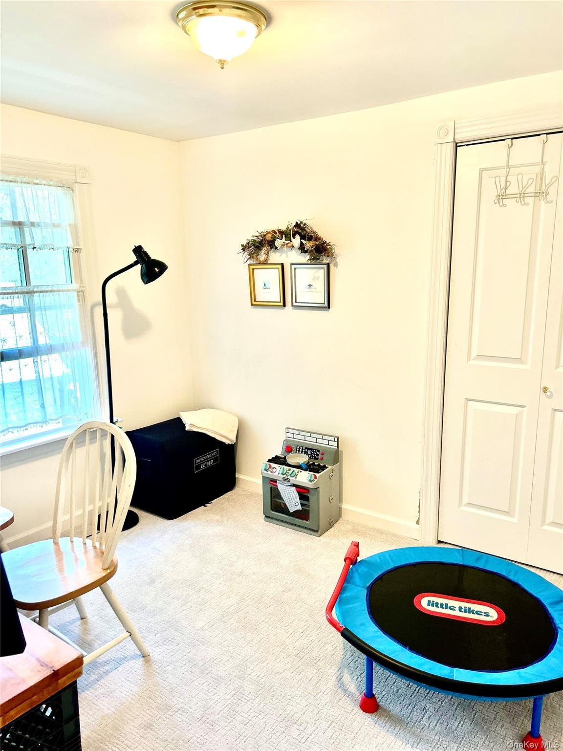 Single Family Meadow  Suffolk County, NY 11790, MLS-899788-12