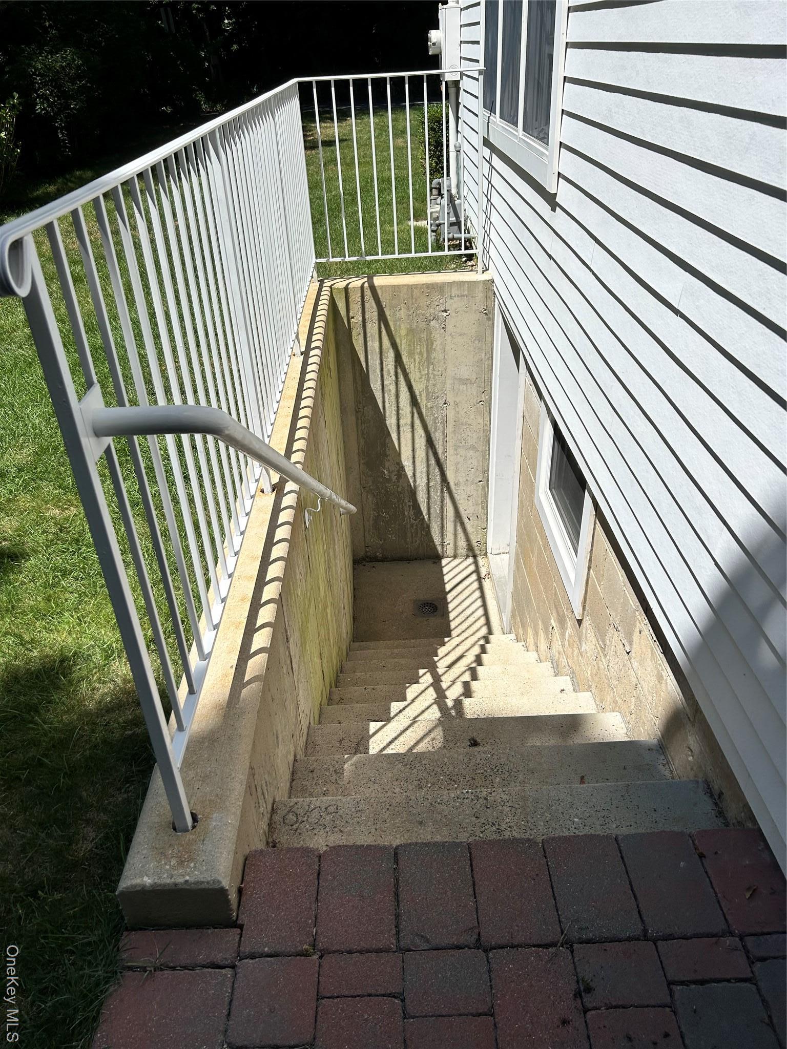 Single Family Meadow  Suffolk County, NY 11790, MLS-899788-18