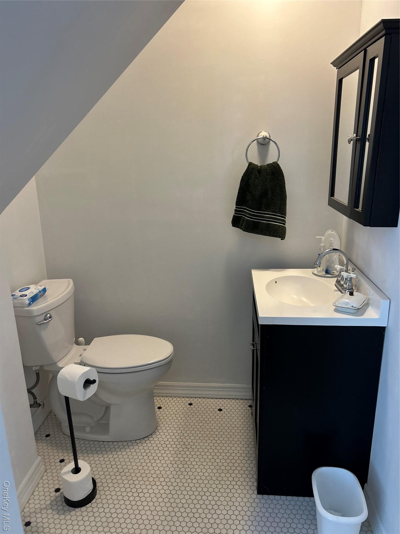 Single Family Meadow  Suffolk County, NY 11790, MLS-899788-6