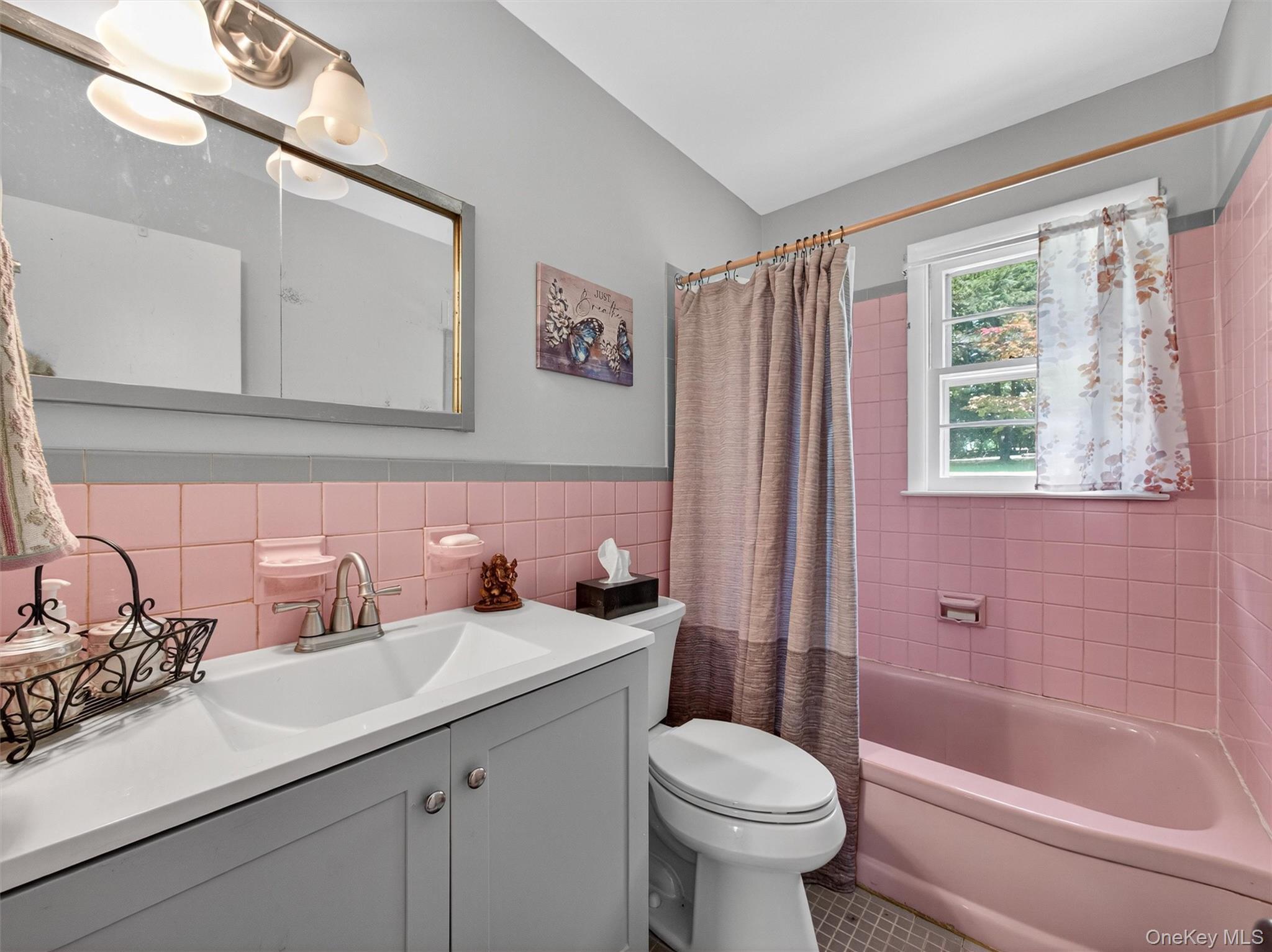 Single Family Hearthston  Rockland County, NY 10952, MLS-899795-13