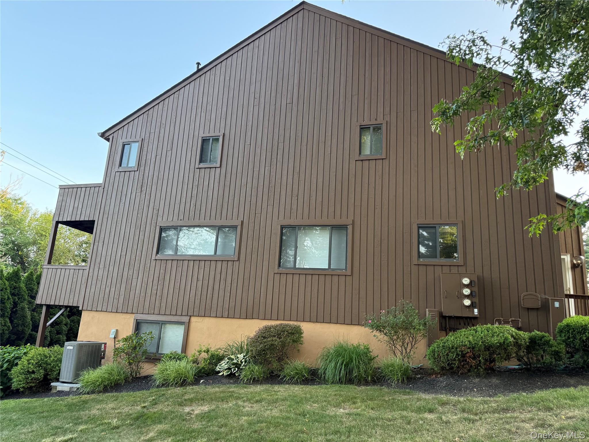 Single Family Scenic  Dutchess County, NY 12603, MLS-899797-3