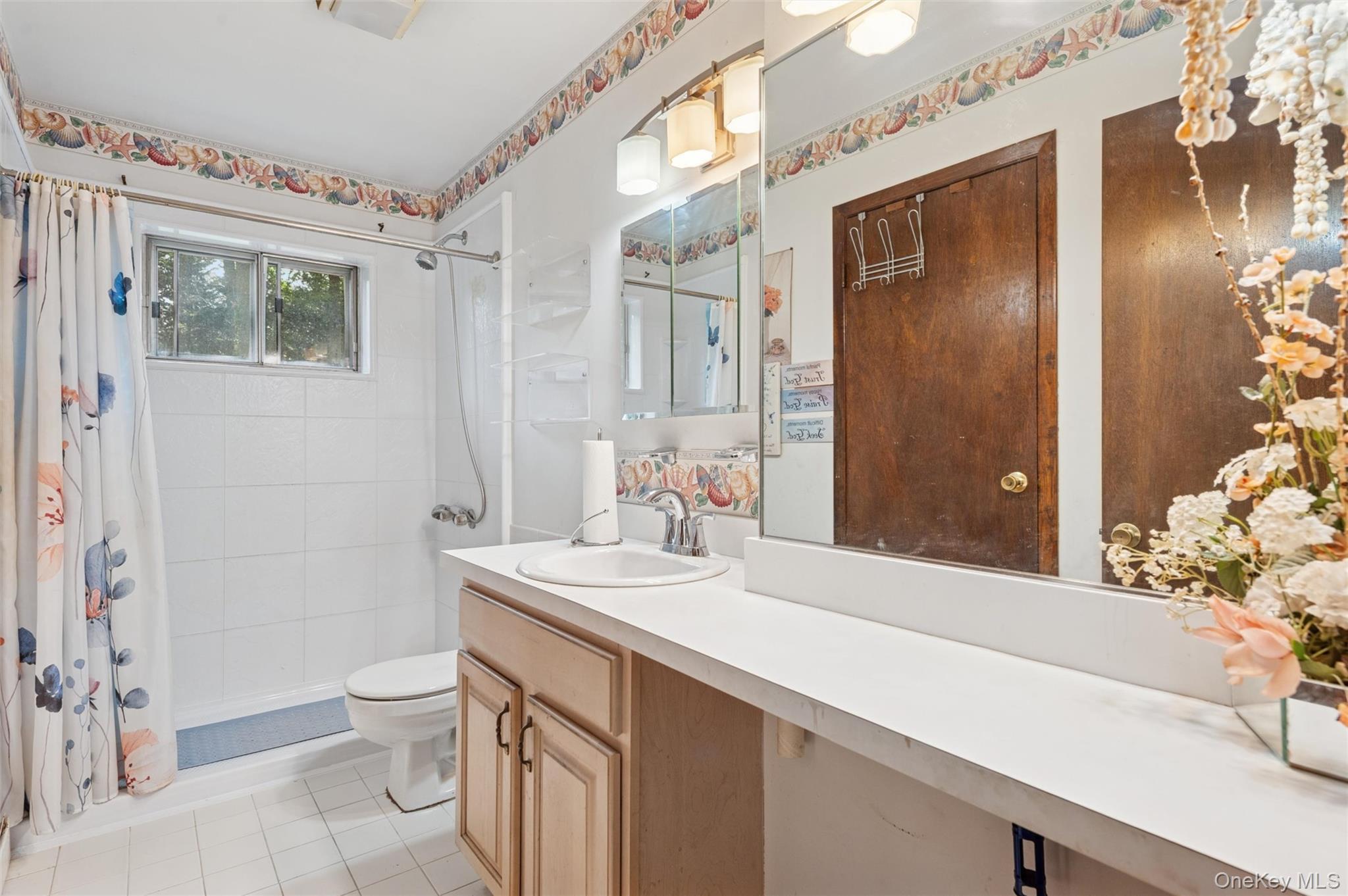 Single Family Chichester Ave Suffolk County, NY 11934, MLS-899813-7