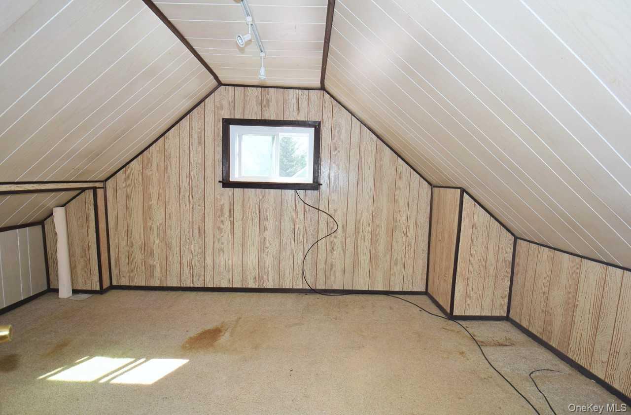 Single Family Walnut Suffolk County, NY 11722, MLS-899834-13