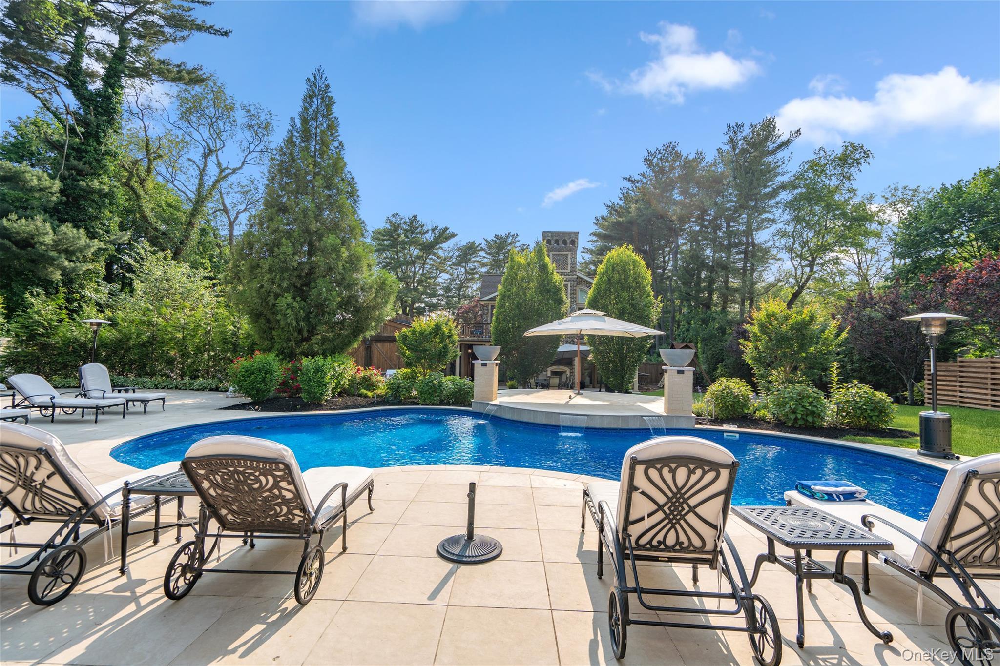 Single Family Guinea Woods Nassau County, NY 11568, MLS-899842-40