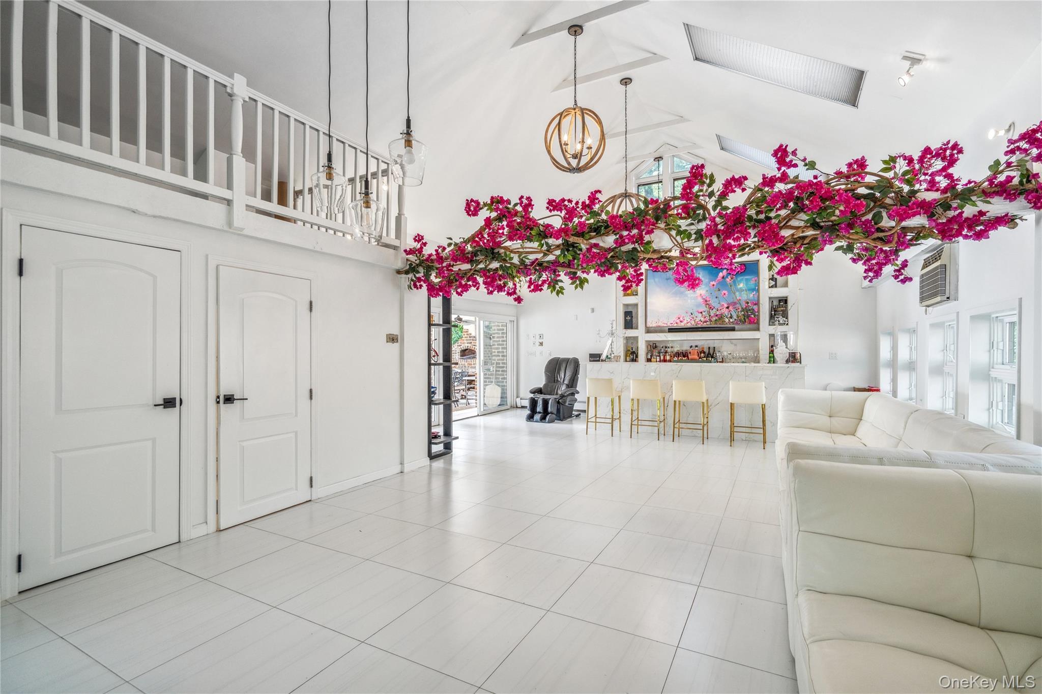 Single Family Guinea Woods Nassau County, NY 11568, MLS-899842-47