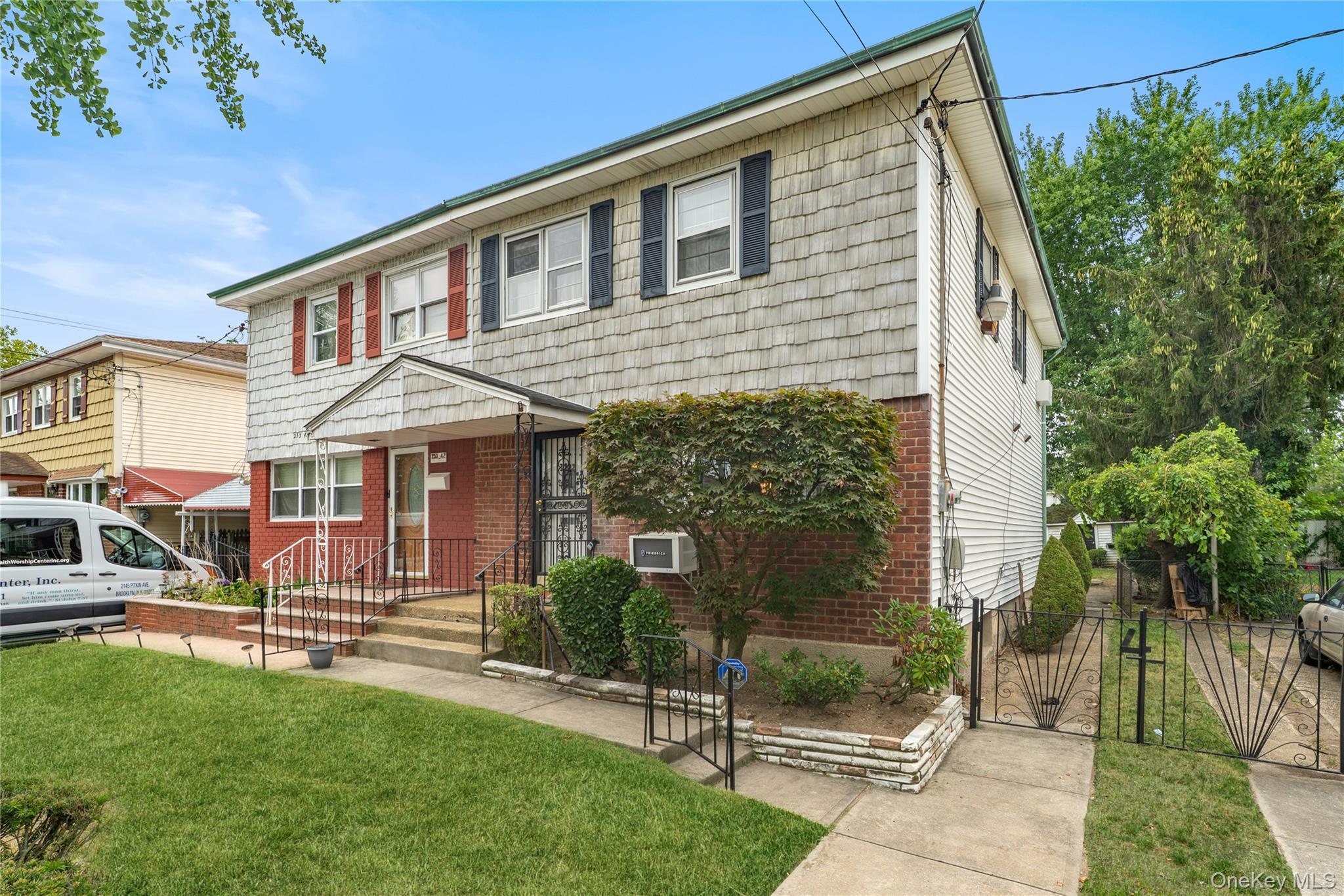 Single Family 147th  Queens, NY 11422, MLS-899869-24