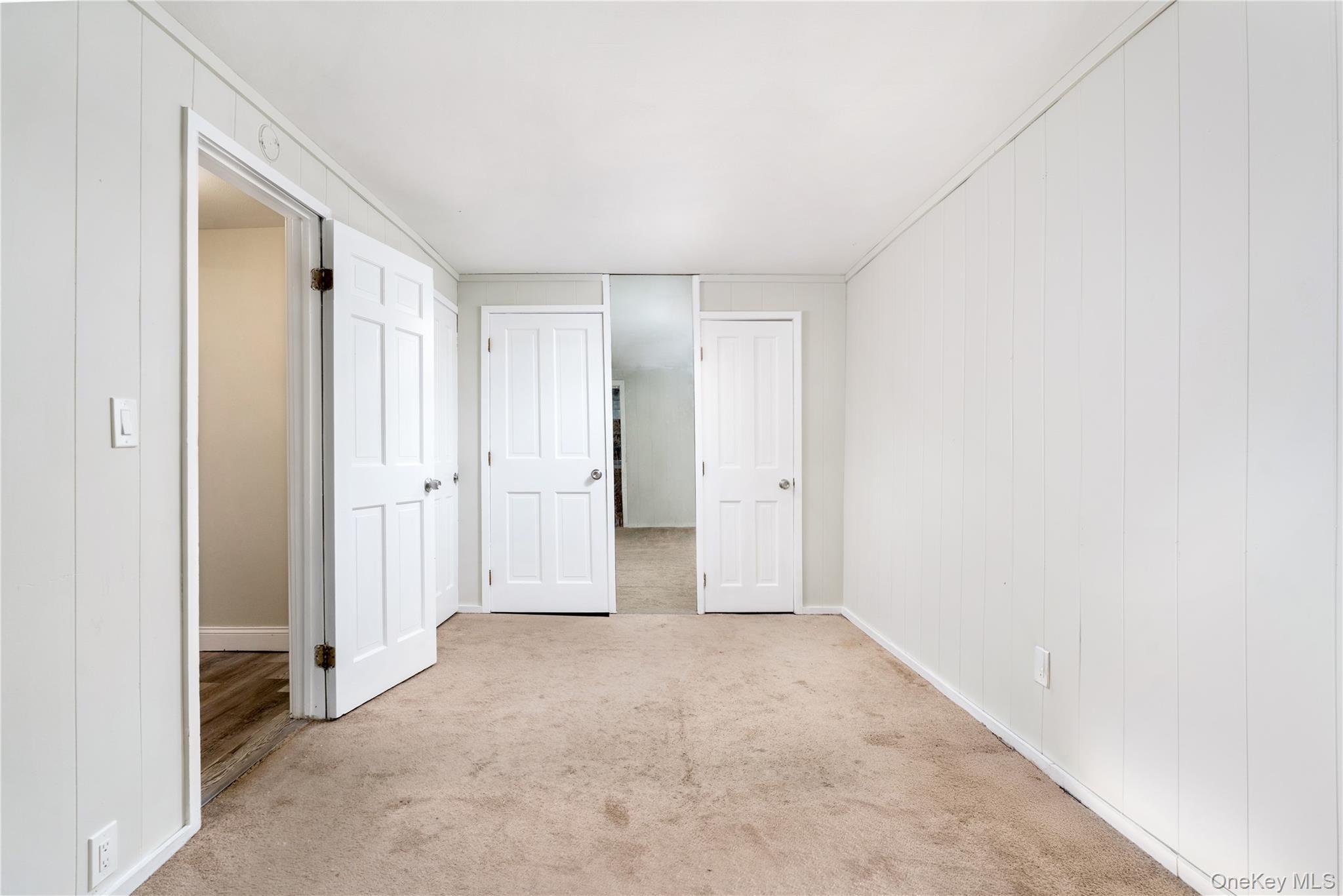 Single Family Sunnyside  Suffolk County, NY 11789, MLS-899880-9