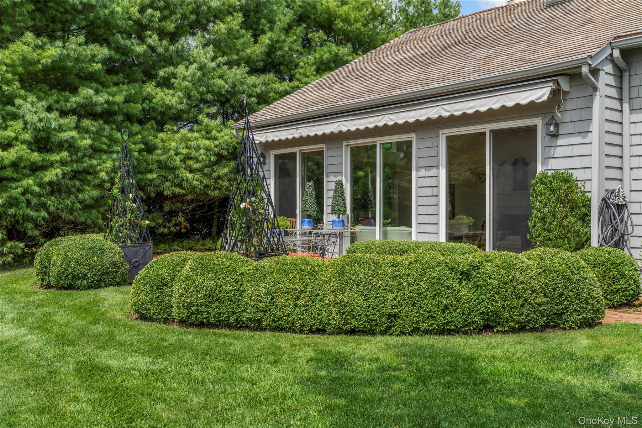 Condo Huckleberry  Suffolk County, NY 11937, MLS-899914-23