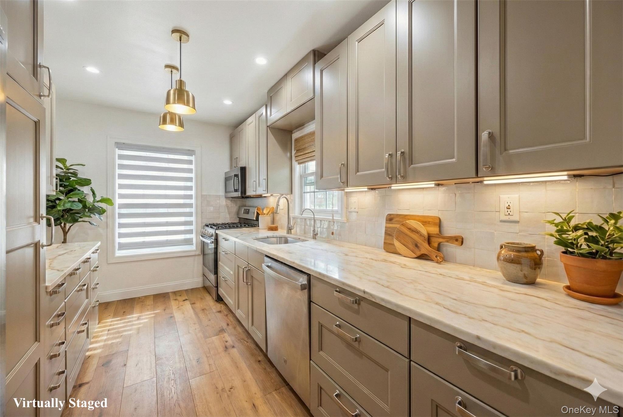 Single Family Mclaughlin Queens, NY 11423, MLS-899916-15