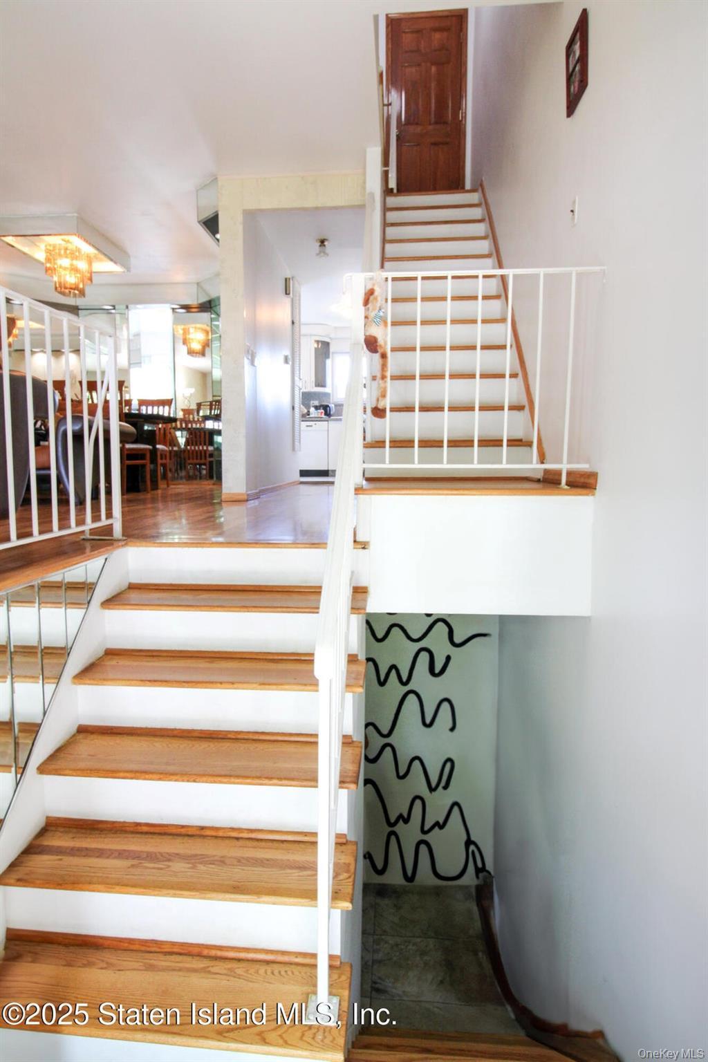 Condo Narrows Road S Staten Island, NY 10305, MLS-899964-2