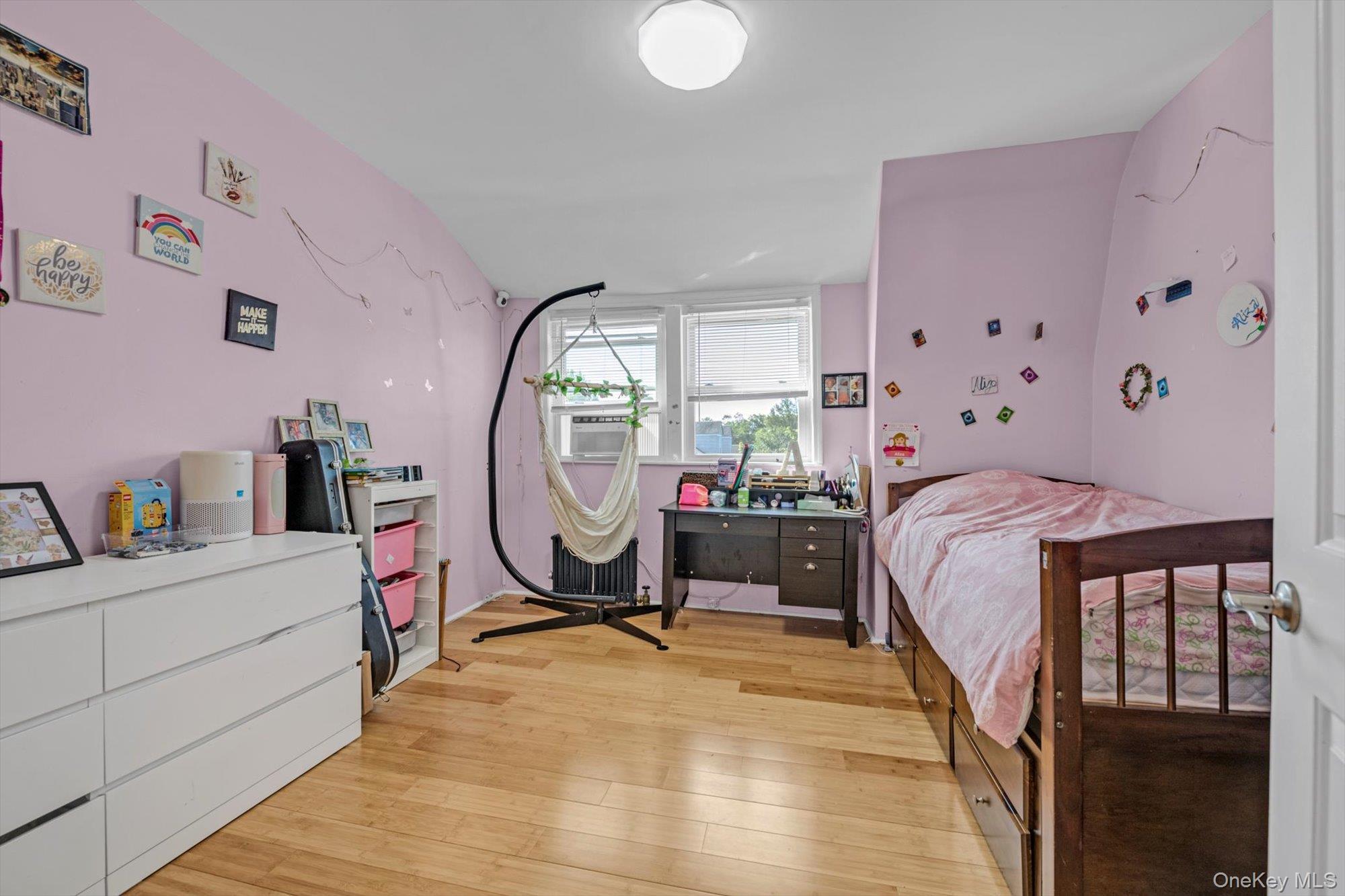 Single Family Bay 27th  Queens, NY 11691, MLS-899989-11