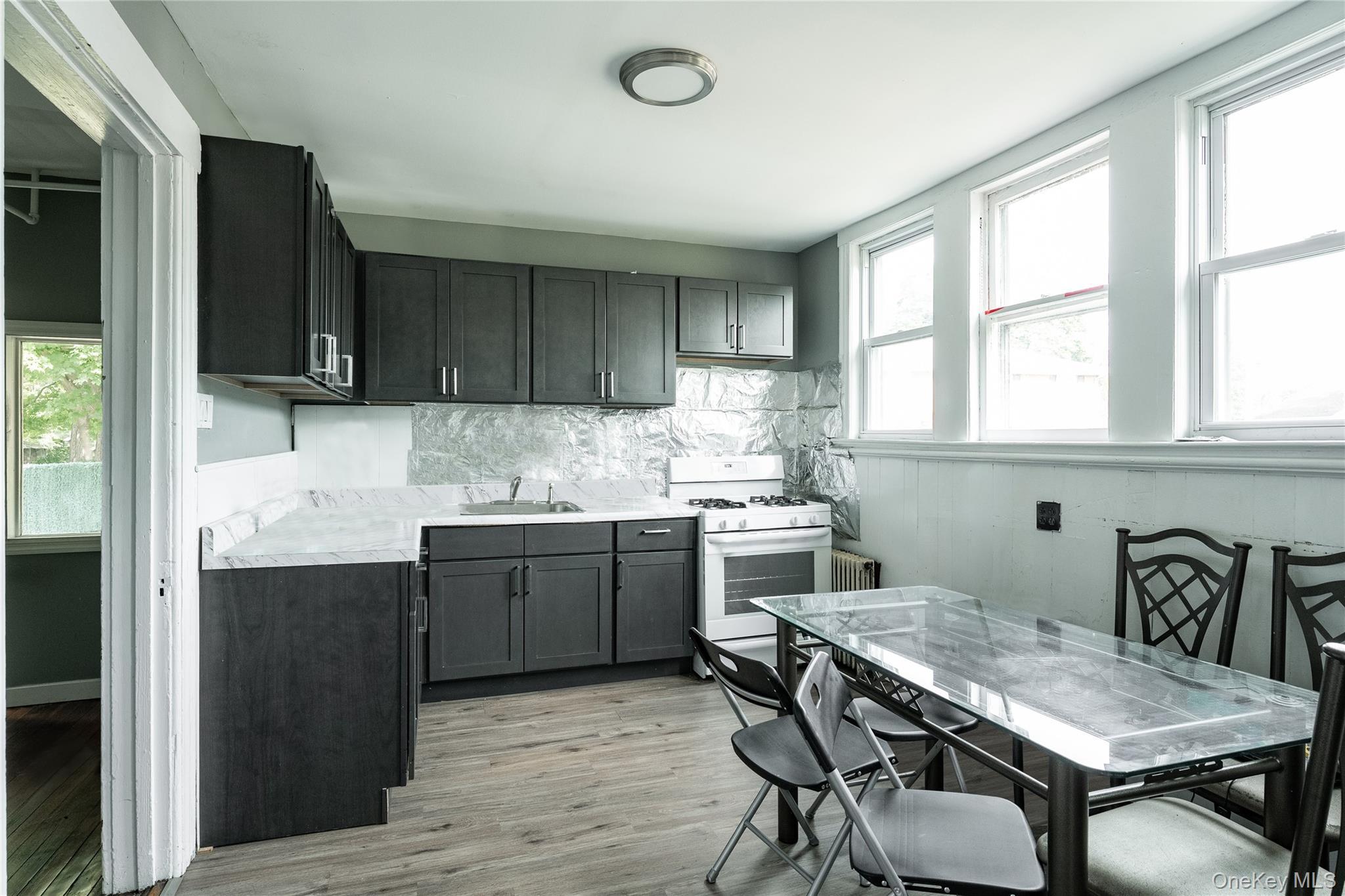 Single Family Orange  Rockland County, NY 10901, MLS-900019-6