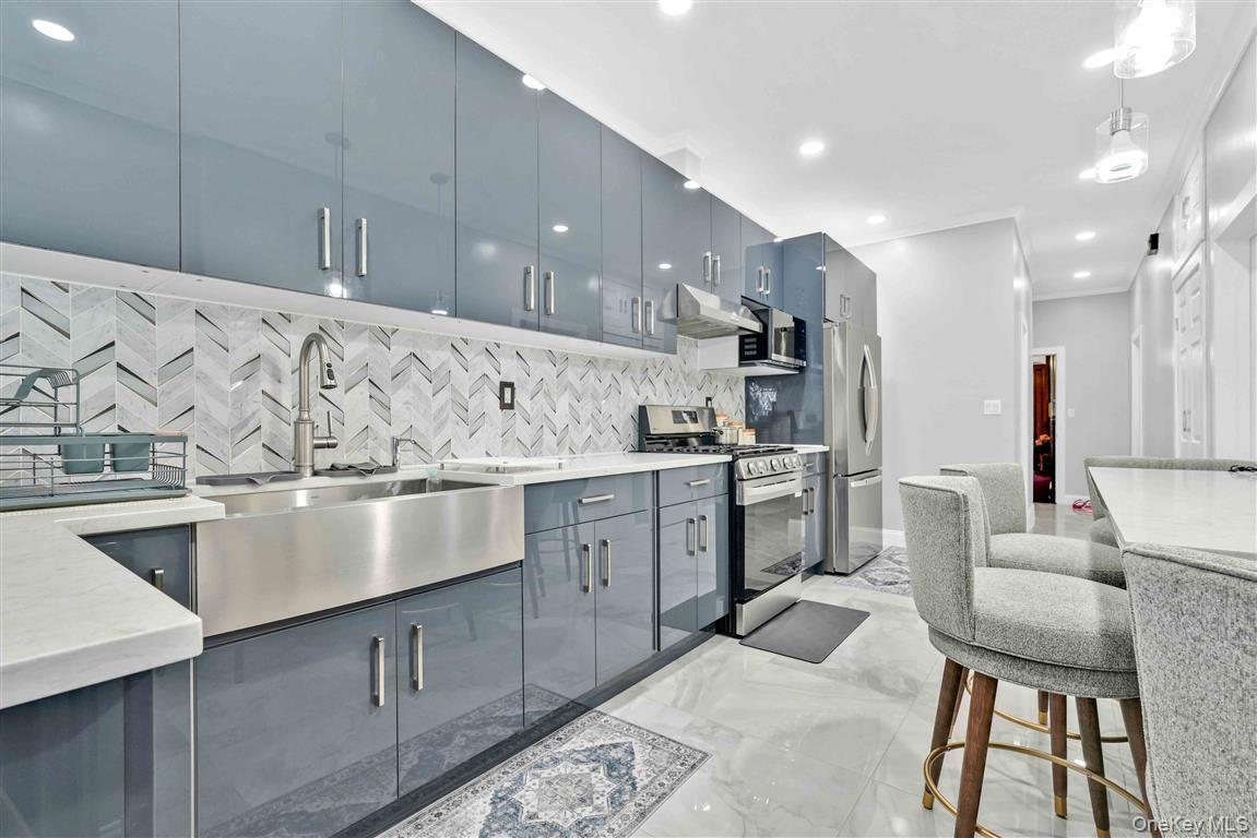 Single Family 92nd  Queens, NY 11418, MLS-900031-12