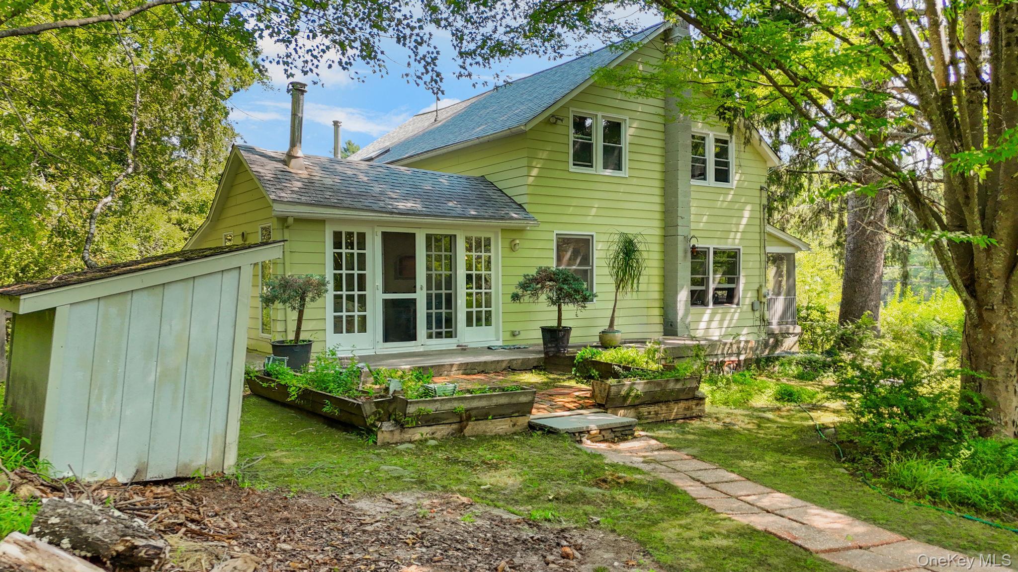 Single Family High Sullivan County, NY 12737, MLS-900032-37