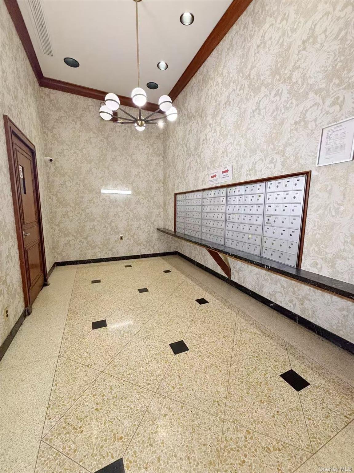 Condo Union St  Queens, NY 11353, MLS-900062-3