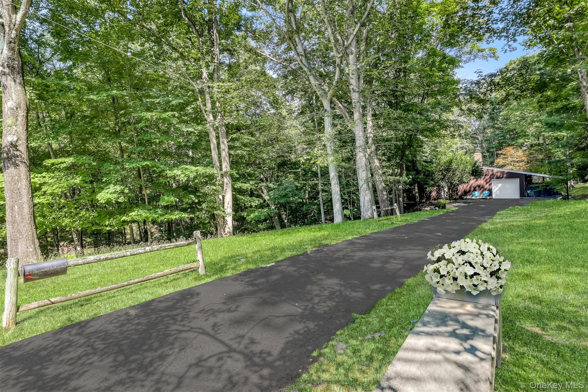 Single Family Beaver Hollow Rockland County, NY 10952, MLS-900073-3