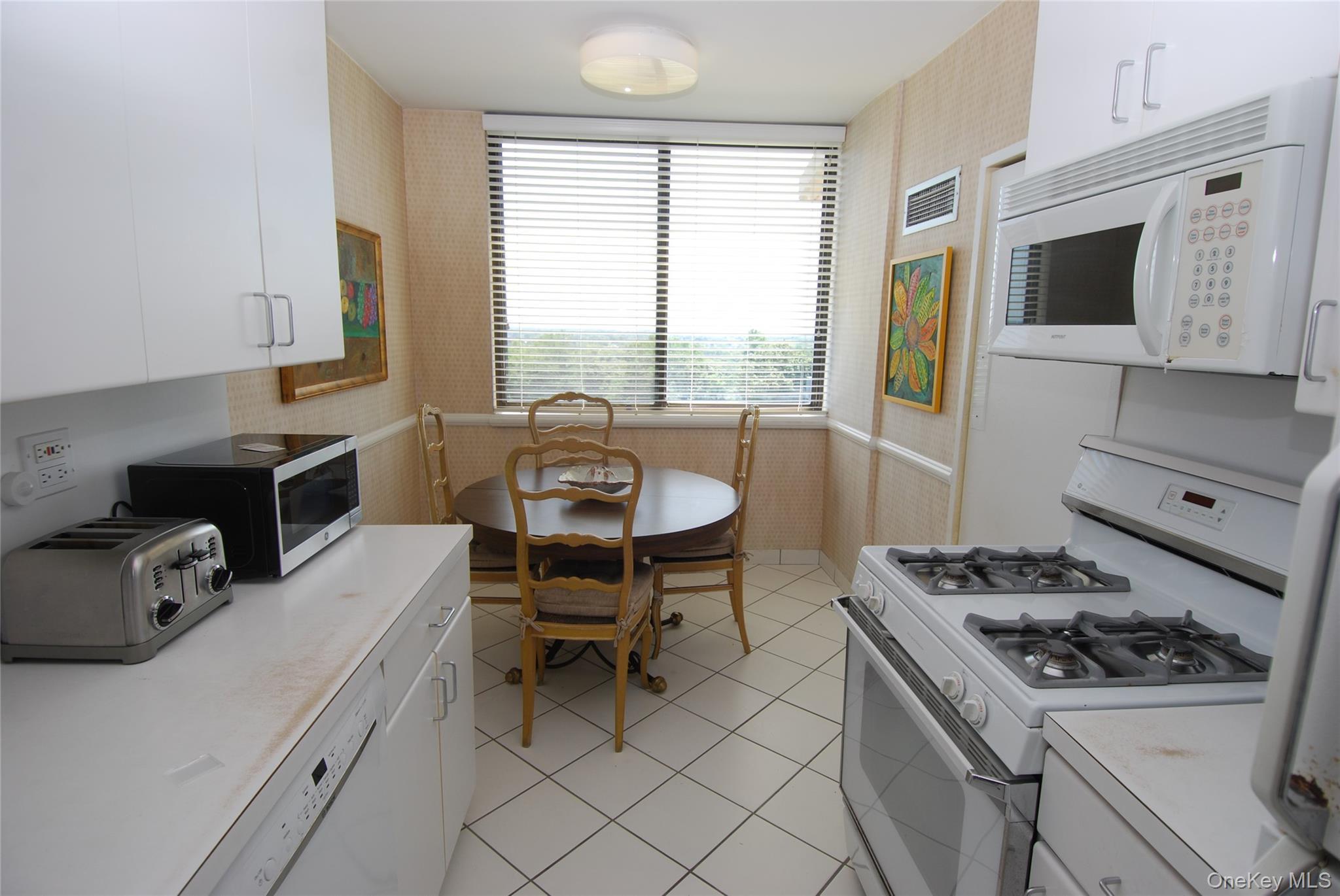 Coop Grand Central Parkway  Queens, NY 11005, MLS-900085-12