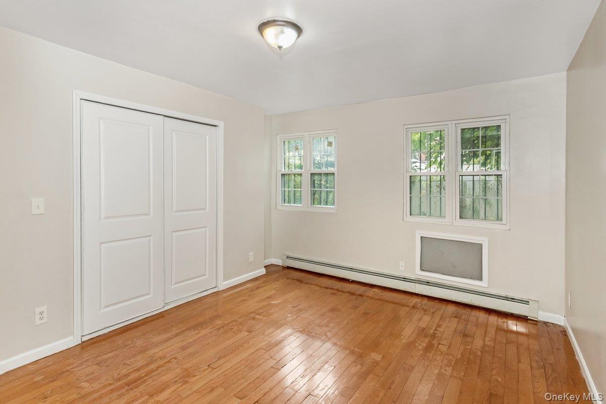 Single Family Atlantic  Brooklyn, NY 11233, MLS-900088-25