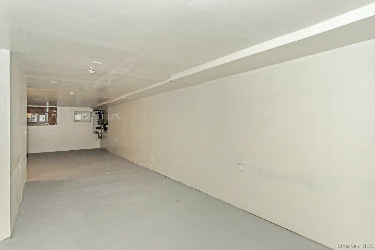 Single Family Atlantic  Brooklyn, NY 11233, MLS-900088-34