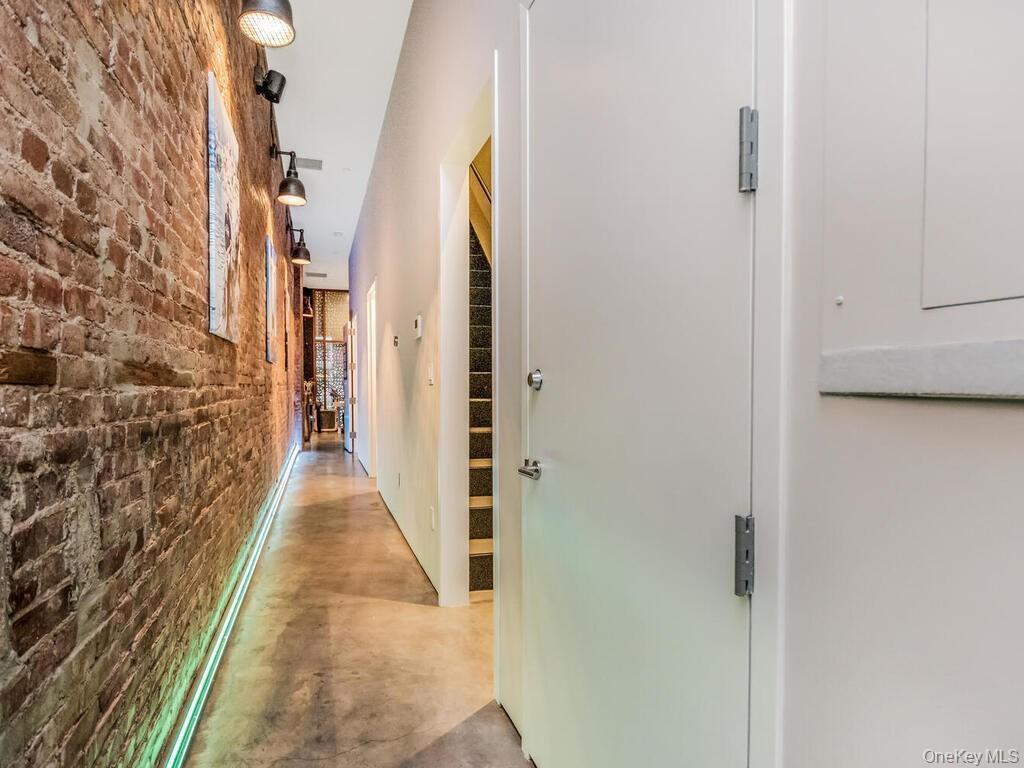 Condo 14th  Manhattan, NY 10003, MLS-900101-21