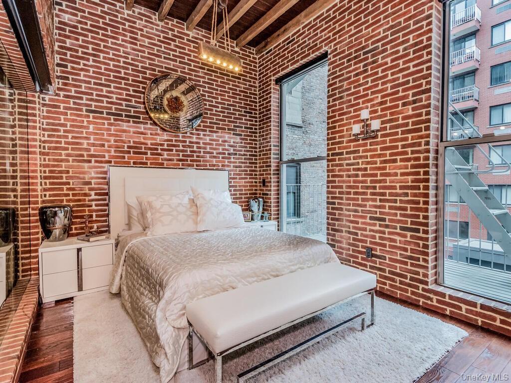 Condo 14th  Manhattan, NY 10003, MLS-900101-5