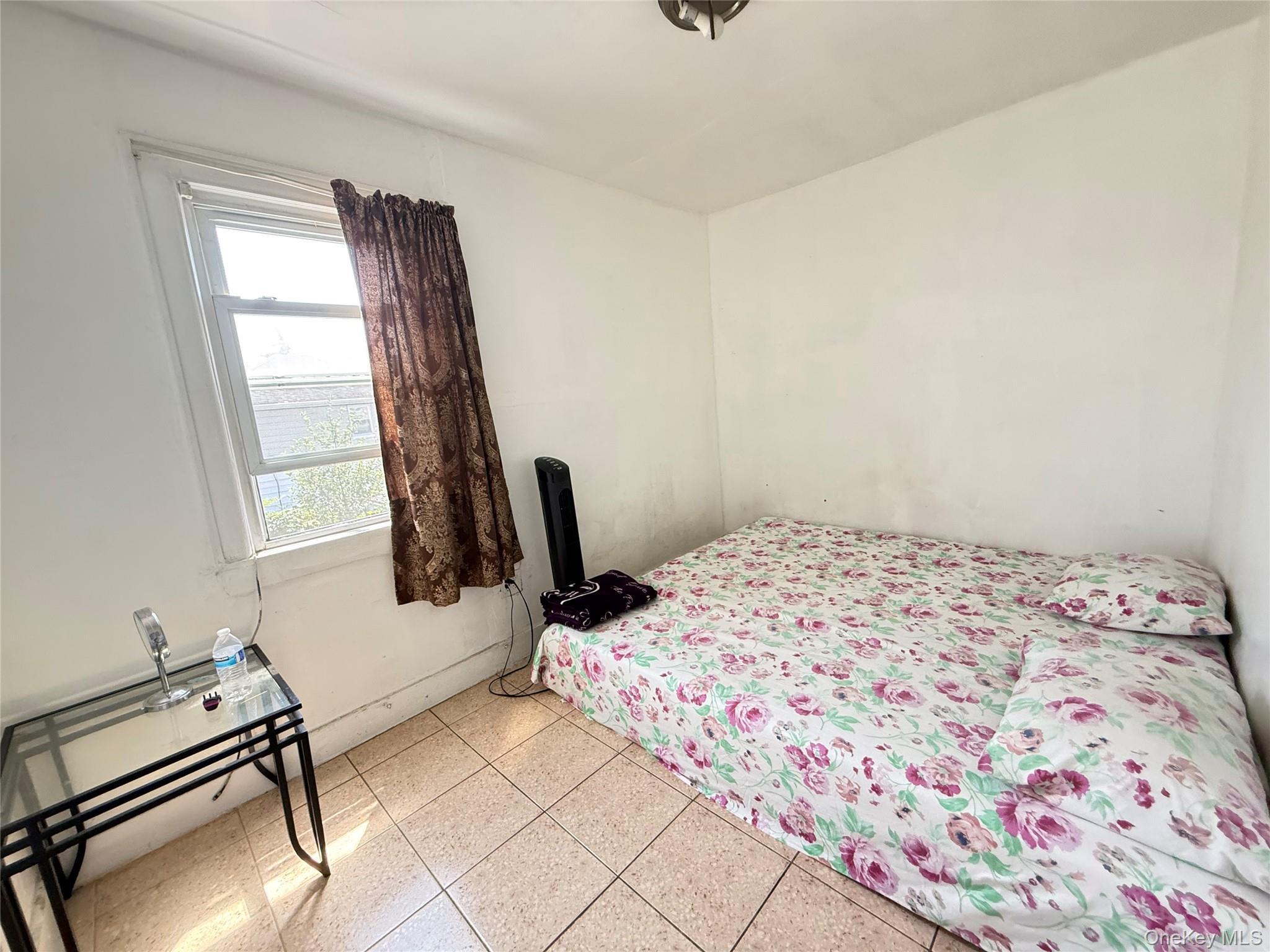 Single Family 111  Queens, NY 11420, MLS-900102-14