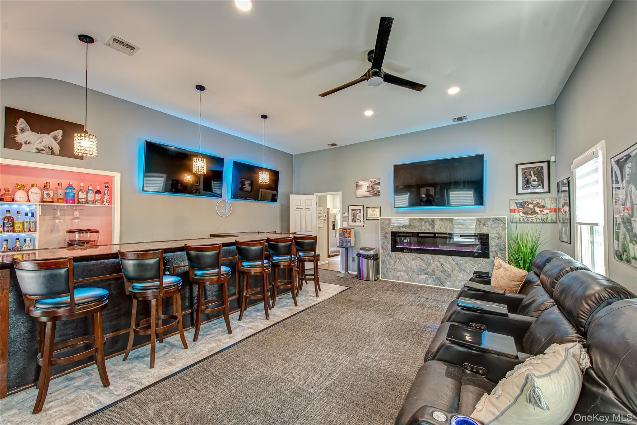 Single Family Landing Meadow Suffolk County, NY 11787, MLS-900103-24