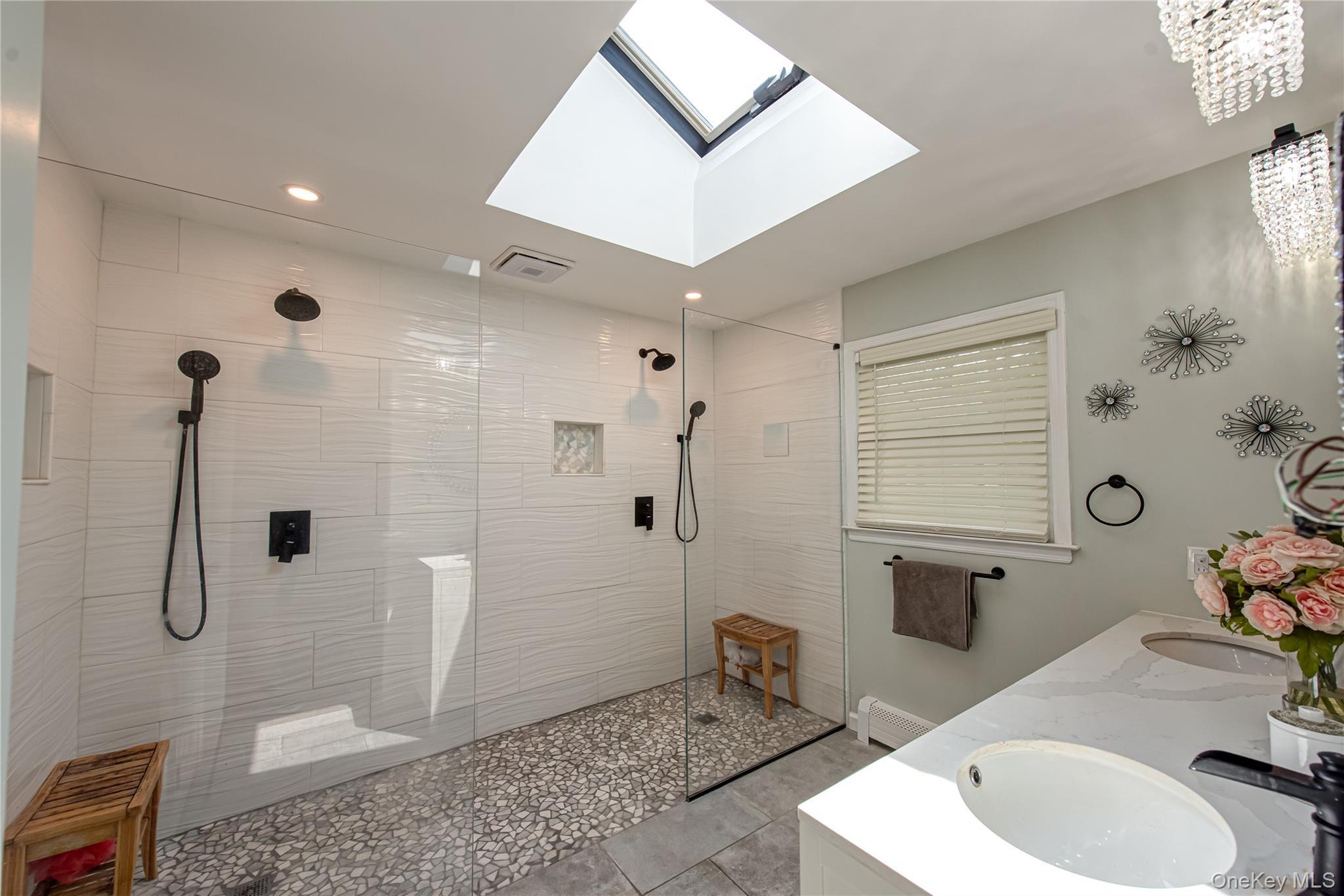 Single Family Landing Meadow Suffolk County, NY 11787, MLS-900103-28