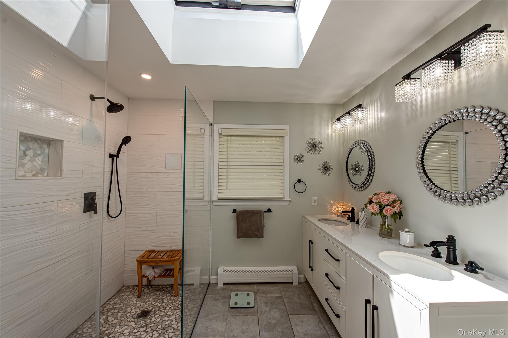 Single Family Landing Meadow Suffolk County, NY 11787, MLS-900103-29