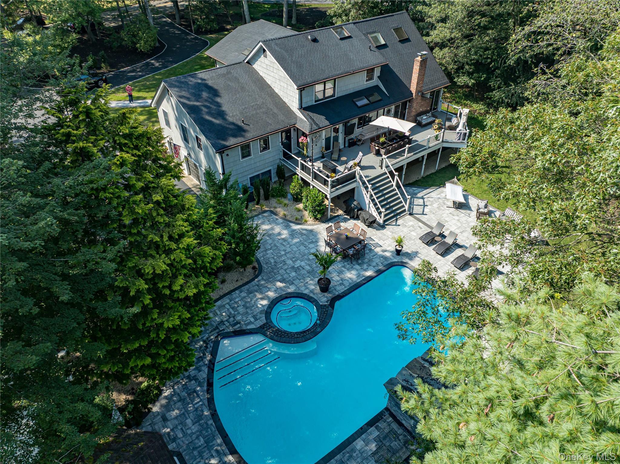 Single Family Landing Meadow Suffolk County, NY 11787, MLS-900103-4