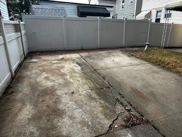 Single Family Liverpool  Queens, NY 11435, MLS-900130-7