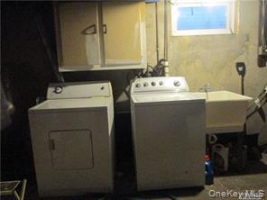 Single Family Elm  Nassau County, NY 11548, MLS-900146-12