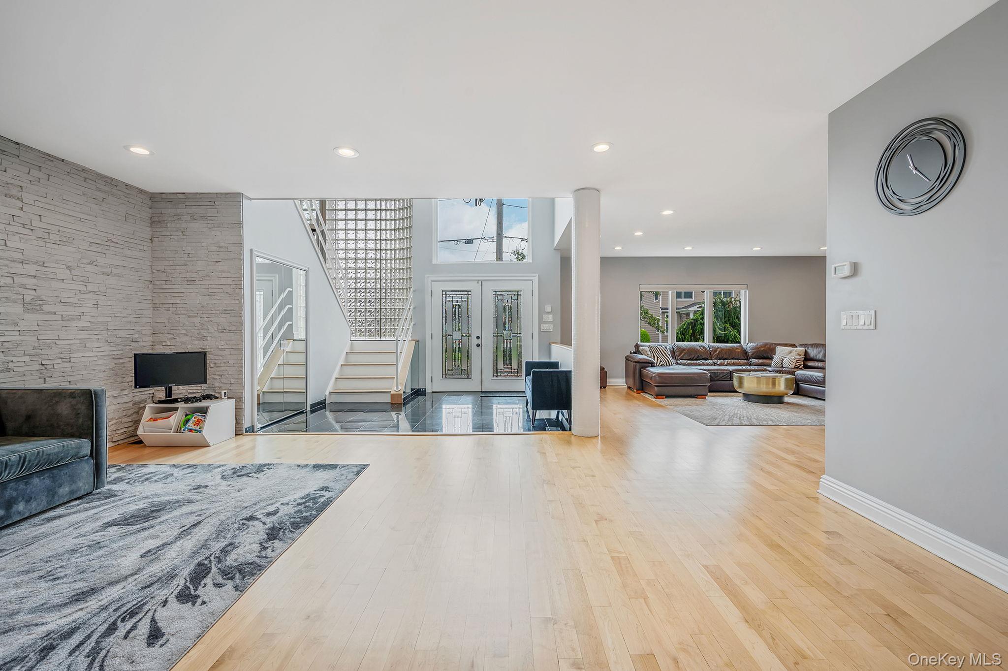 Single Family Forest Nassau County, NY 11758, MLS-900151-13