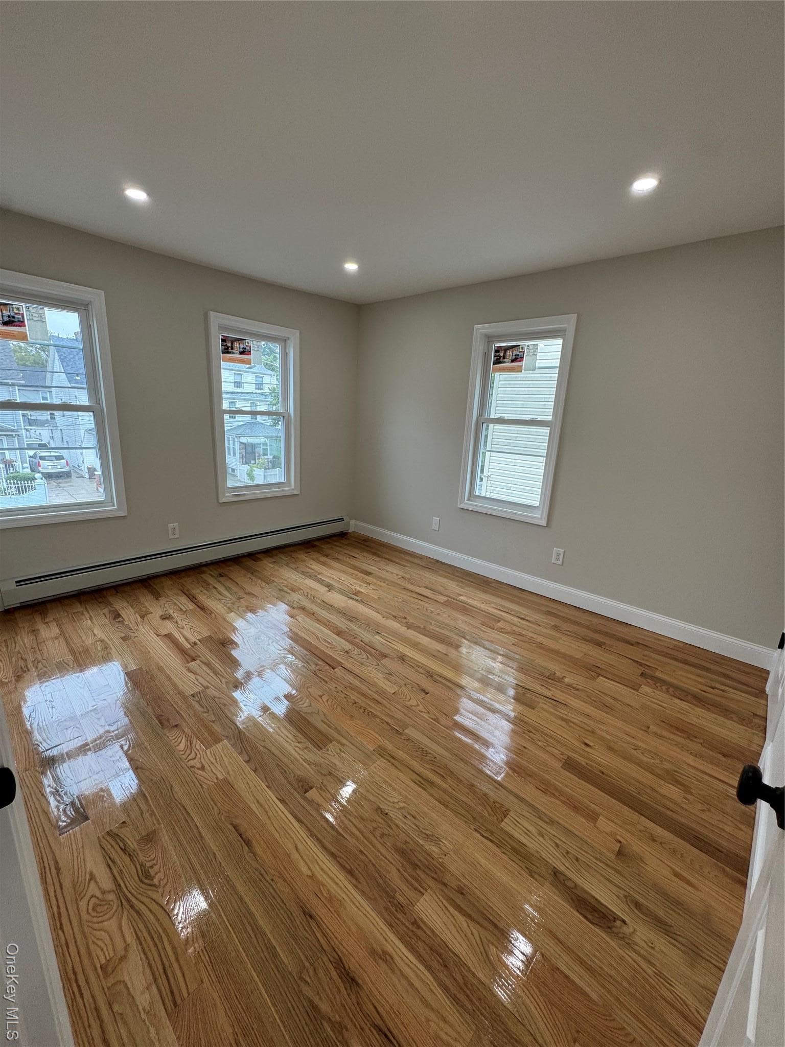 Single Family Murdock  Queens, NY 11412, MLS-900171-11