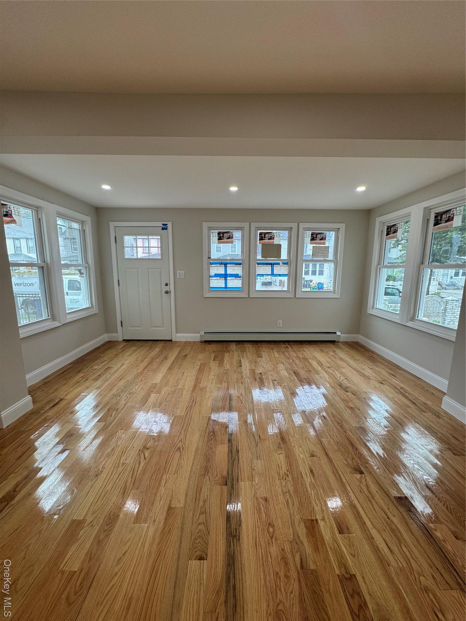 Single Family Murdock  Queens, NY 11412, MLS-900171-3