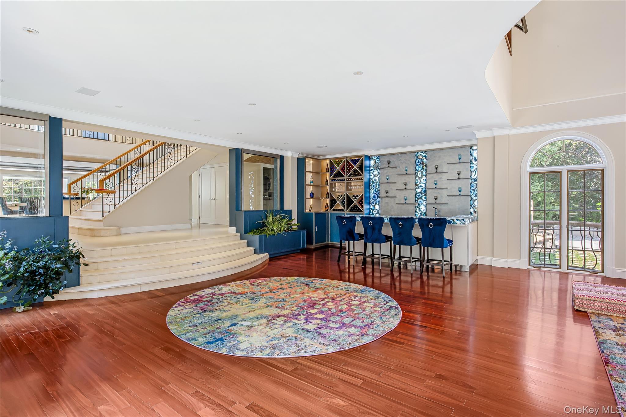 Single Family Sloanes Nassau County, NY 11050, MLS-900184-10