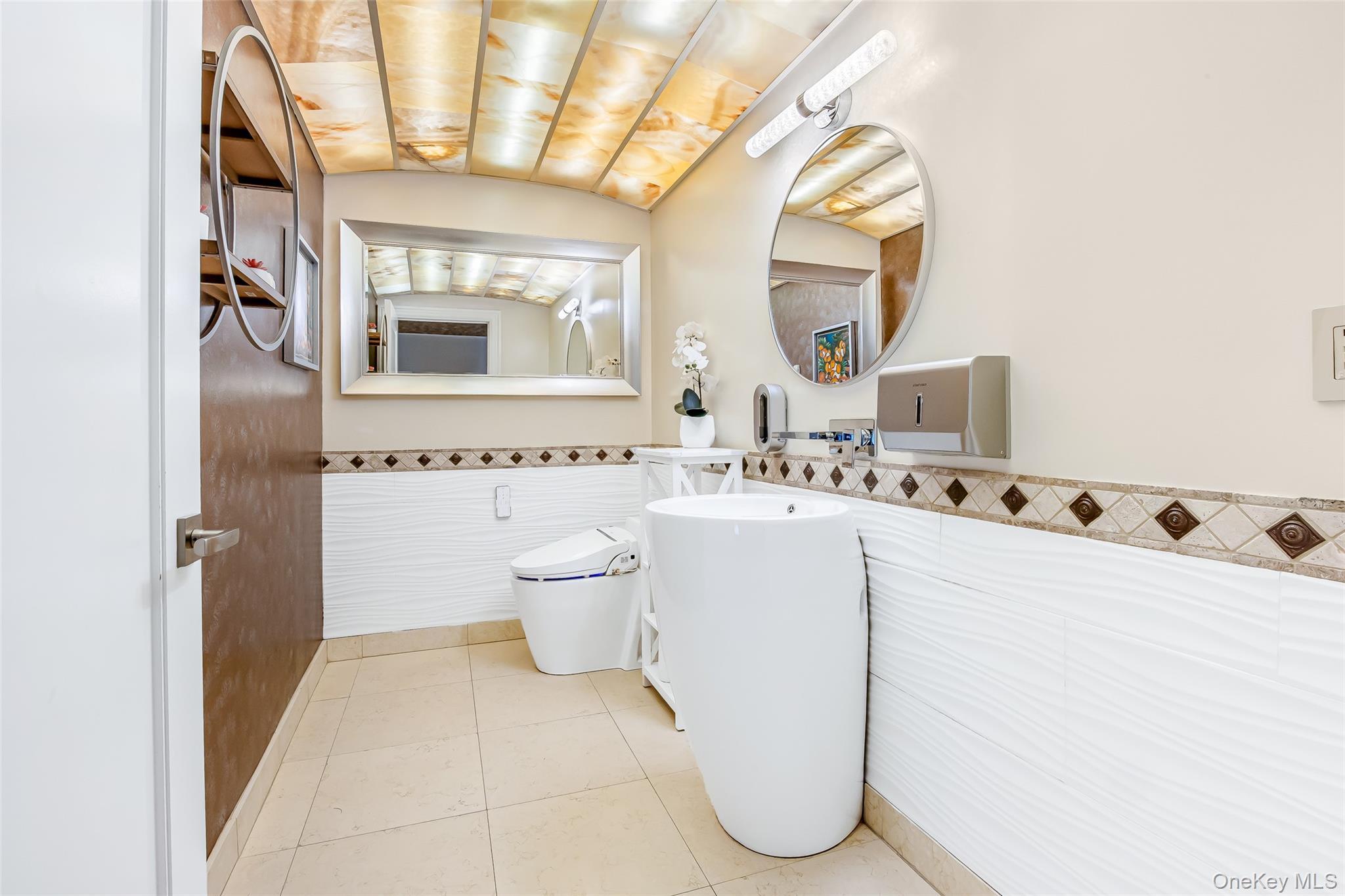 Single Family Sloanes Nassau County, NY 11050, MLS-900184-14