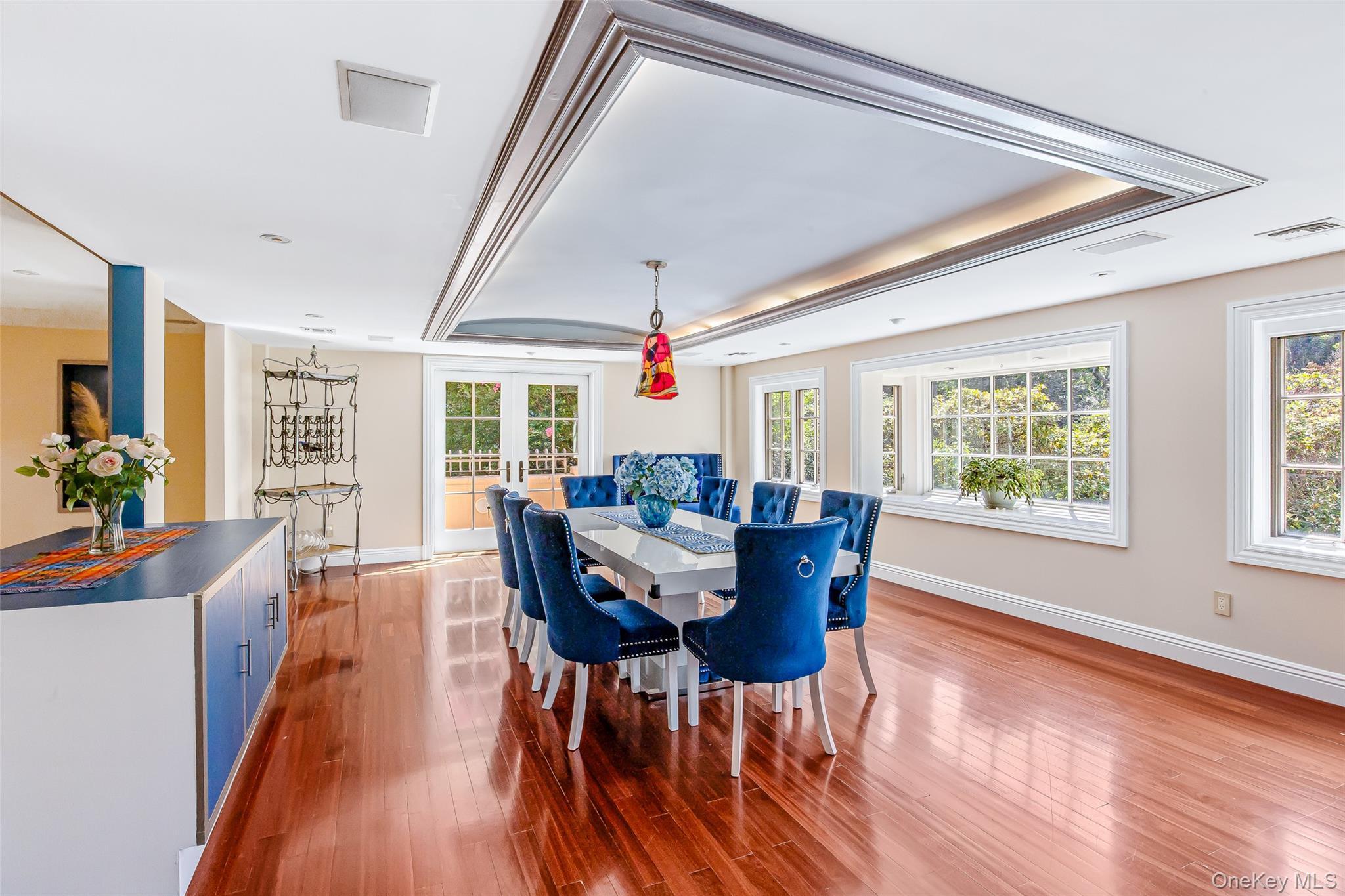 Single Family Sloanes Nassau County, NY 11050, MLS-900184-18