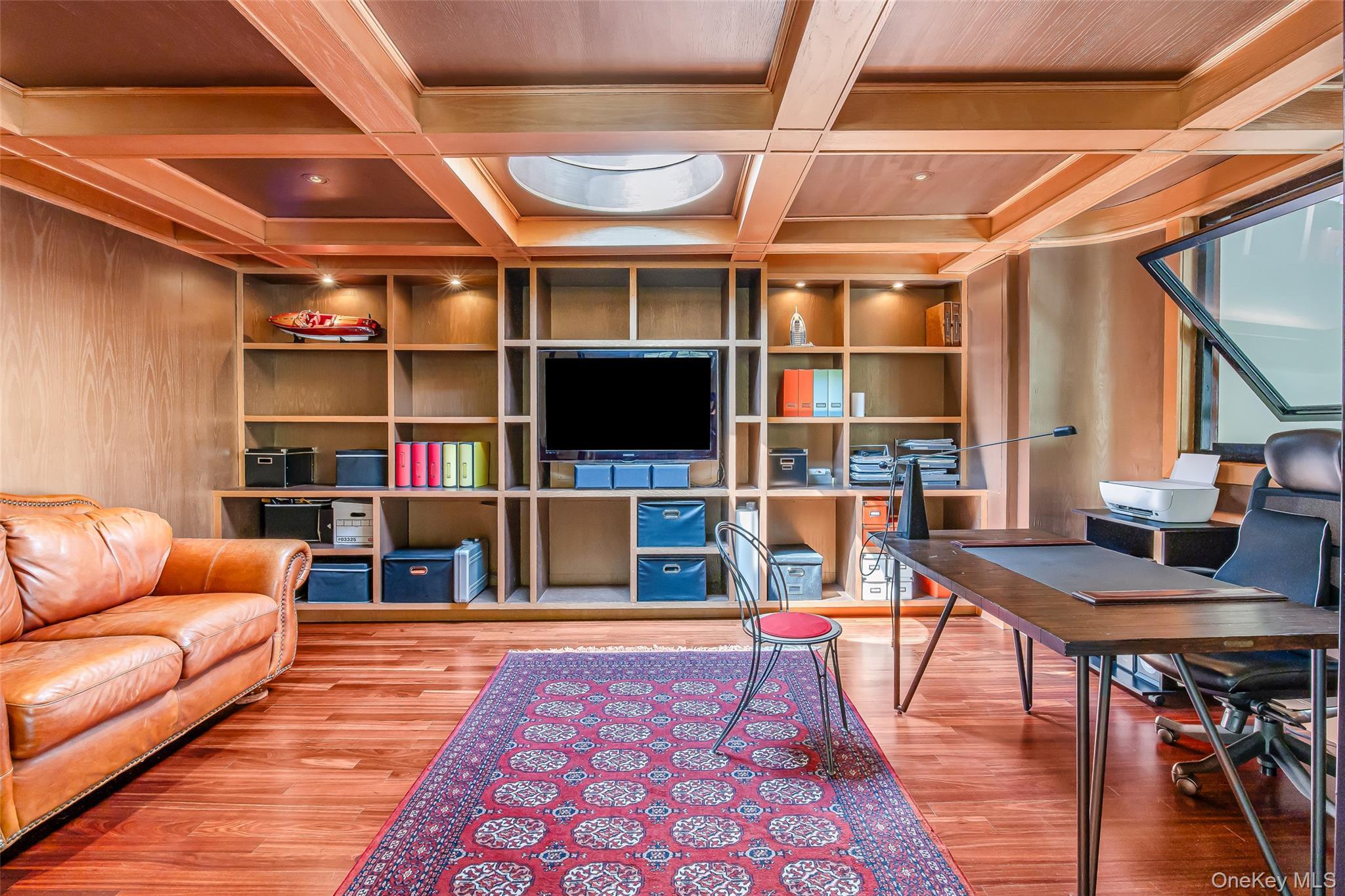 Single Family Sloanes Nassau County, NY 11050, MLS-900184-22