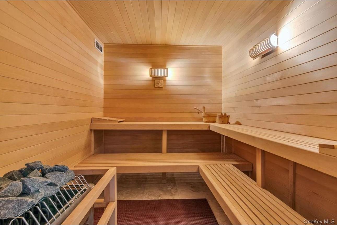 Single Family Sloanes Nassau County, NY 11050, MLS-900184-46