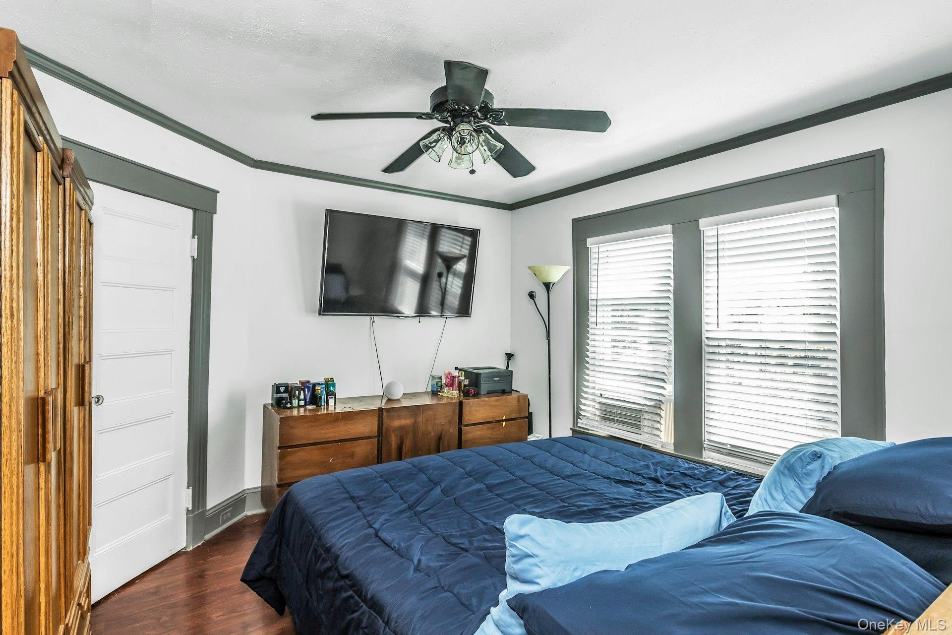 Single Family Lexington  Nassau County, NY 11520, MLS-900199-11