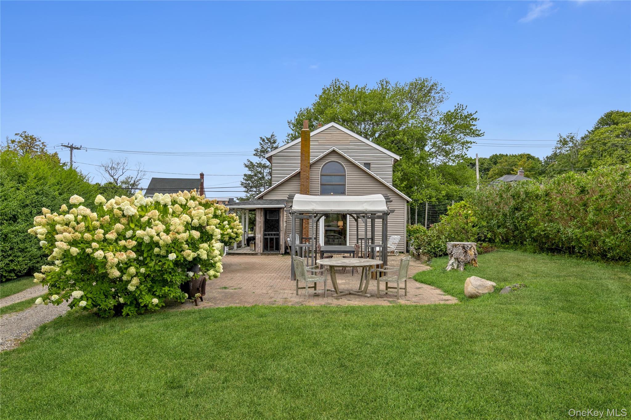 Single Family Main Suffolk County, NY 11935, MLS-900202-8